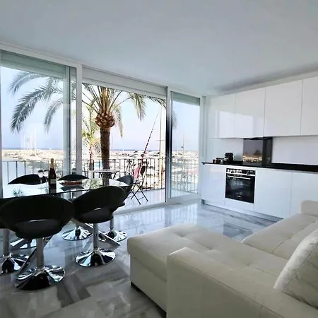 First Line Puerto Banus Harbour, 3 Bedroom Luxury Apartment, Apartment