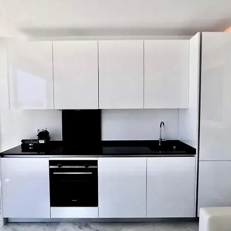 First Line Puerto Banus Harbour, 3 Bedroom Luxury Apartment, * Marbella