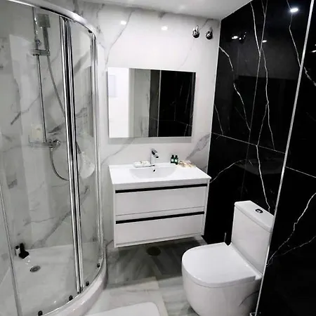 Apartment First Line Puerto Banus Harbour, 3 Bedroom Luxury Apartment,